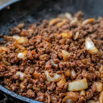 ground beef mexican trash taken with iphone 15 pro max --iw 2 --ar 4:5 --v 6.1 --raw