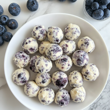 lemon blueberry cottage cheese protein bites taken with iphone 15 pro max --iw 2 --ar 4:5 --v 6.1 --raw